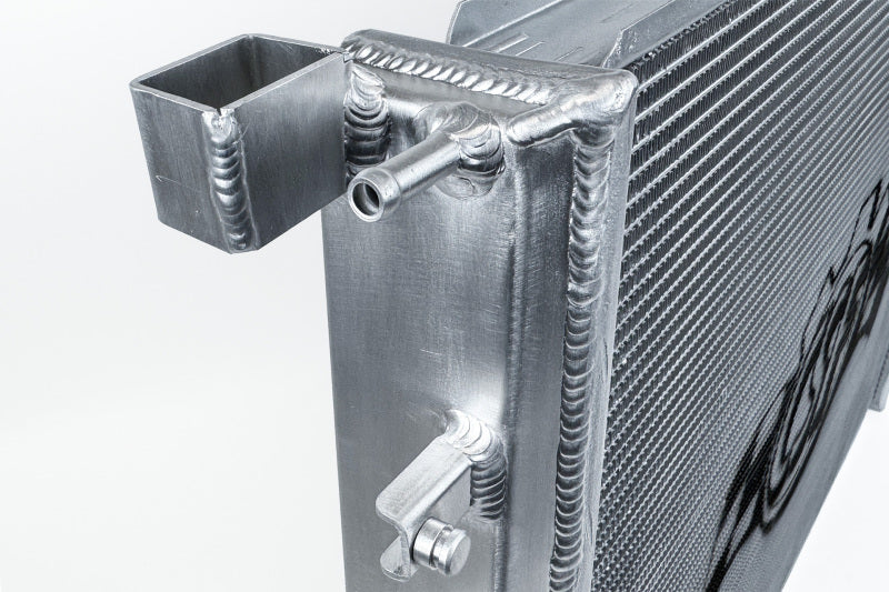 CSF Porsche 955/957 Cayenne / Audi Q7 / VW Touareg Heavy-Duty Performance Radiator CSF