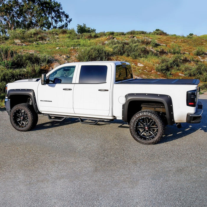 Westin 14-18 Chevrolet Silverado / GMC Sierra Crew Cab Outlaw Nerf Step Bars (Excl. Diesel) Westin