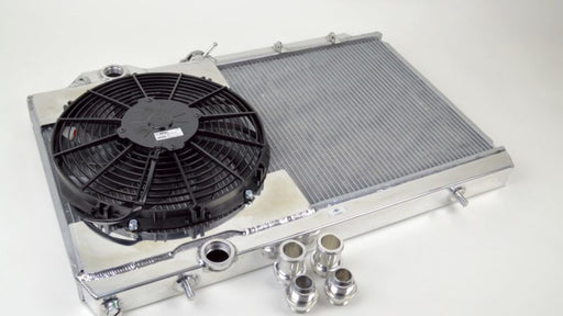 CSF 96-07 Mitsubishi Evo 4/5/6/7/8/9 Full-Slim Radiator w/12in Fan & Shroud/-16AN & Slip On Fitting CSF