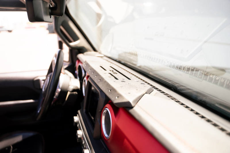 DV8 Offroad 18-23 Jeep Gladiator Digital Device Dash Mount DV8 Offroad