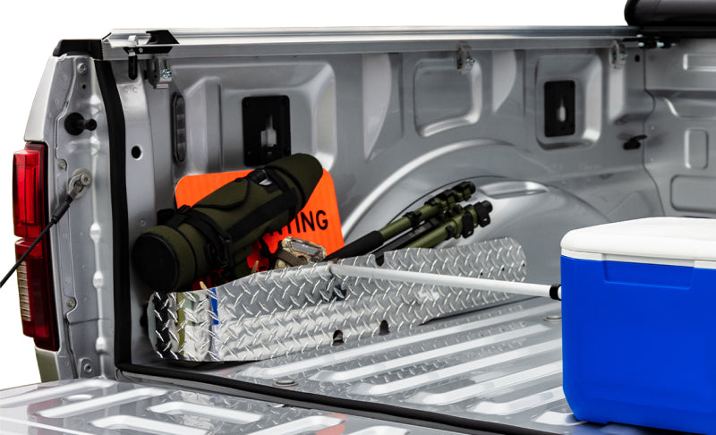 Access Accessories Cargo Mgt HD (Alum. Dia. Tread Bed Pockets w/EZ Retriever) Access