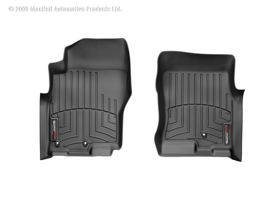 WeatherTech 05+ Nissan Xterra Front FloorLiner - Black WeatherTech