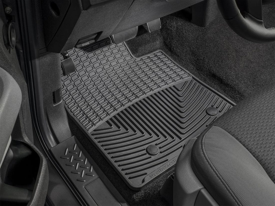 WeatherTech 00-06 BMW X5 Front Rubber Mats - Black WeatherTech